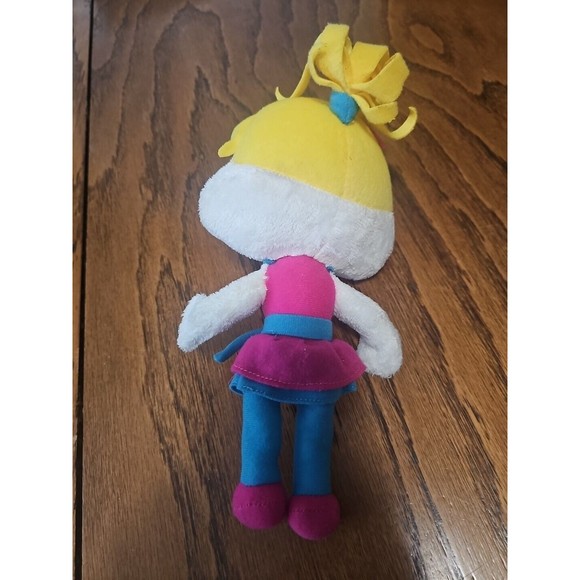 Helen Henny Chuck E Cheese Pizza Girl Plush Stuffed Toy Pink 2021 - Picture 2 of 2